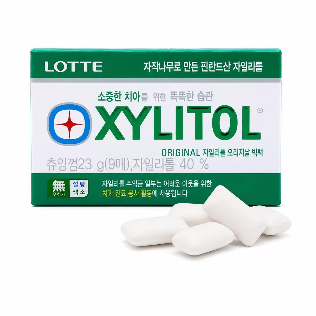 Lotte Green Xylitol Chewing Gum 23g Cool mint flavor, xylitol formula to freshen breath
