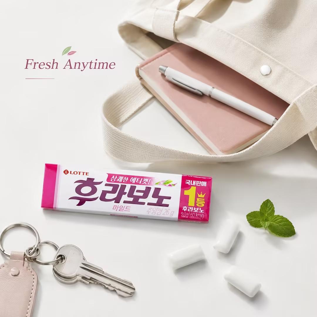 Lotte Red Mint‑flavored Chewing Gum 26g Refreshing mint taste, brings comfortable oral‑fresh feeling