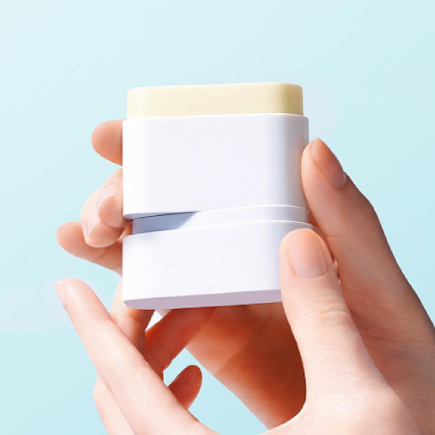 MEDIHEAL Madecassoside Sun Stick Airy Fit SPF50+PA++++ 10g