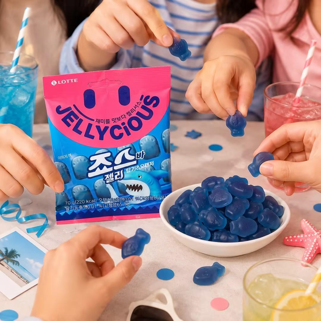 Lotte Shark‑Shaped Gummy Candy 70g