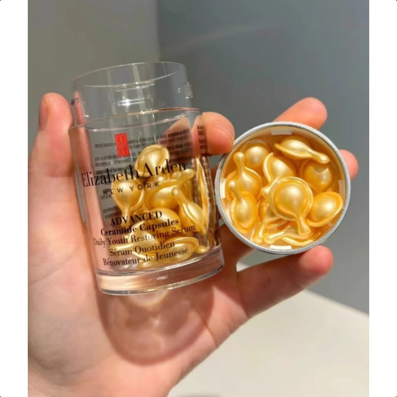 ELIZABETH ARDEN Retinol Ceramide Capsules Ceramide Capsules 2 Functions preserve moisture