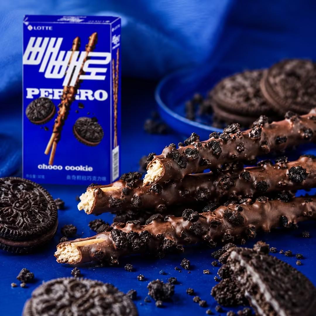 Lotte Pepero Cookie Crumb Chocolate Biscuit Sticks 32g