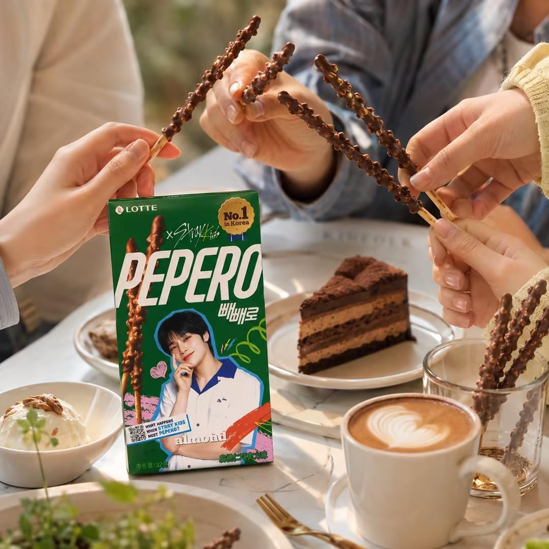 Lotte Pepero Almond Chocolate Biscuit Sticks Boy Group Limited Edition 32g