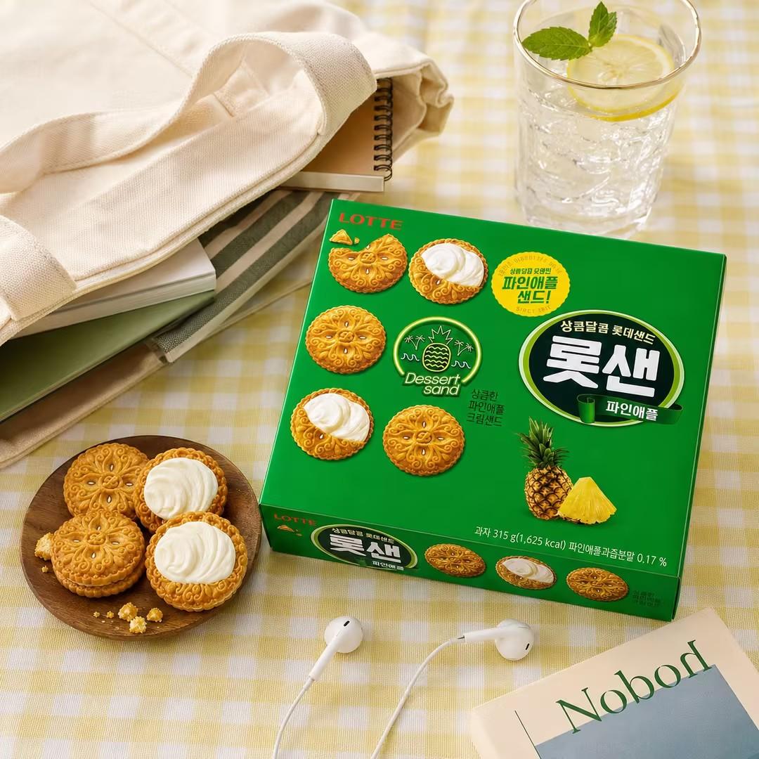 Lotte Pineapple Filled Biscuits 315g
