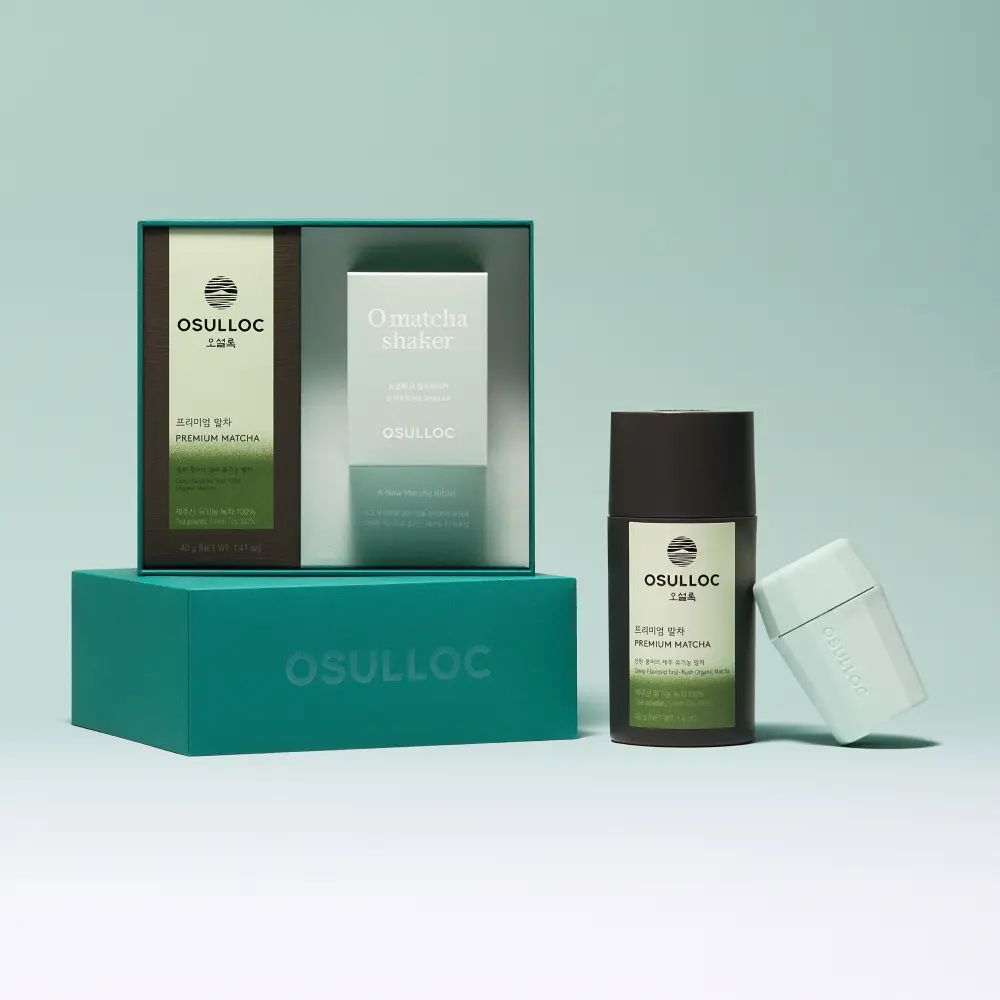 OSULLOC Premium Matcha Gift Set, 40g Jeju Organic Matcha Powder + O Matcha Shaker, Korean Gift Box