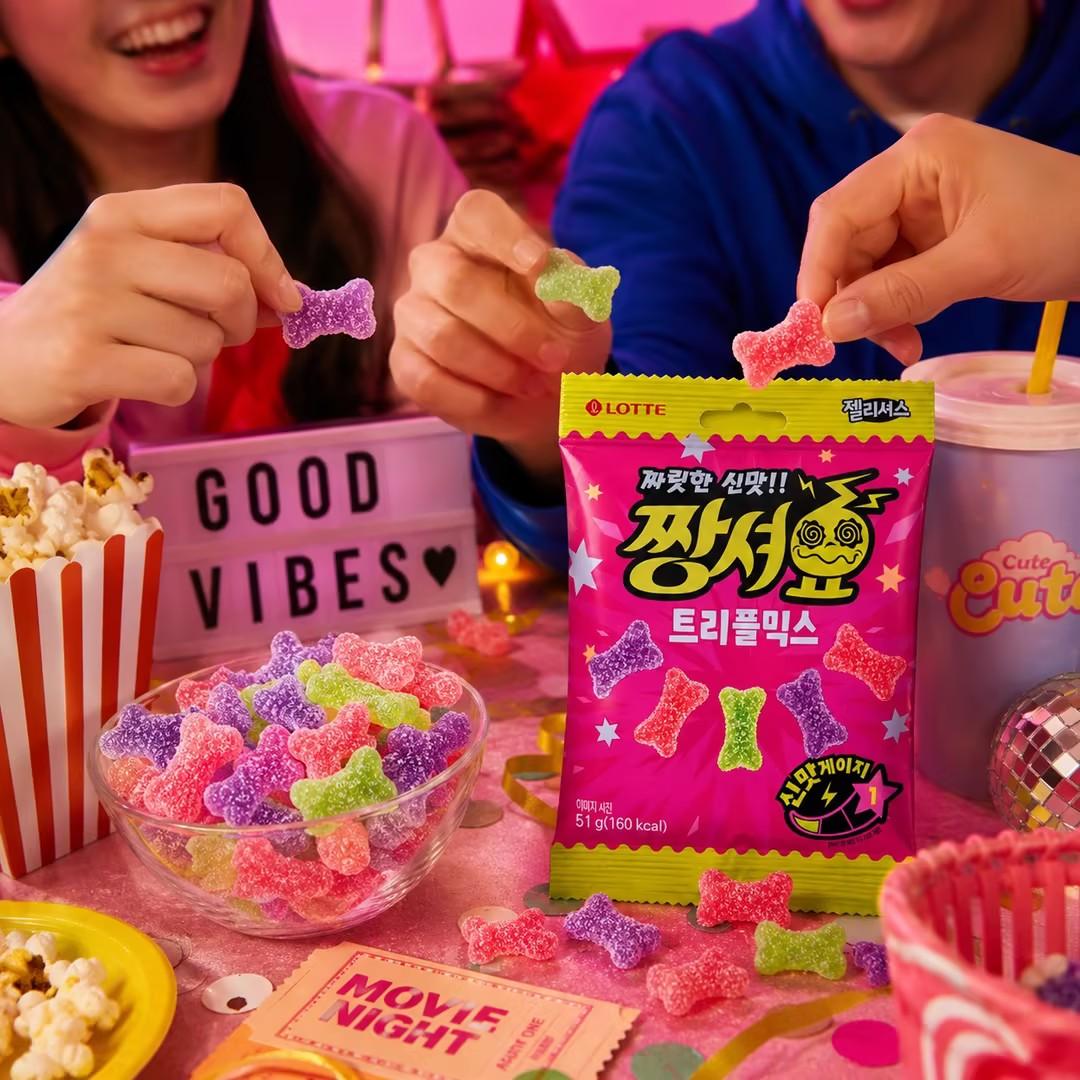 Lotte Sour Gummy Candy 51g | Chewy bouncy texture, tangy sour fruity flavor, refreshing taste