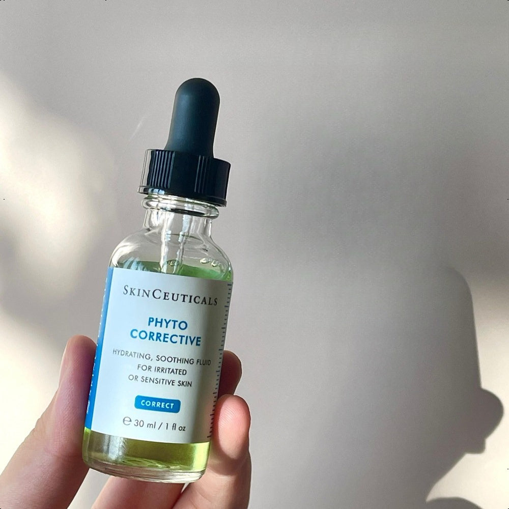 SkinCeuticals Phyto Corrective Serum 15/30/55ml, A Soothing and Moisturizing Serum for Sensitive Skin, Suitable for All Skin Types.