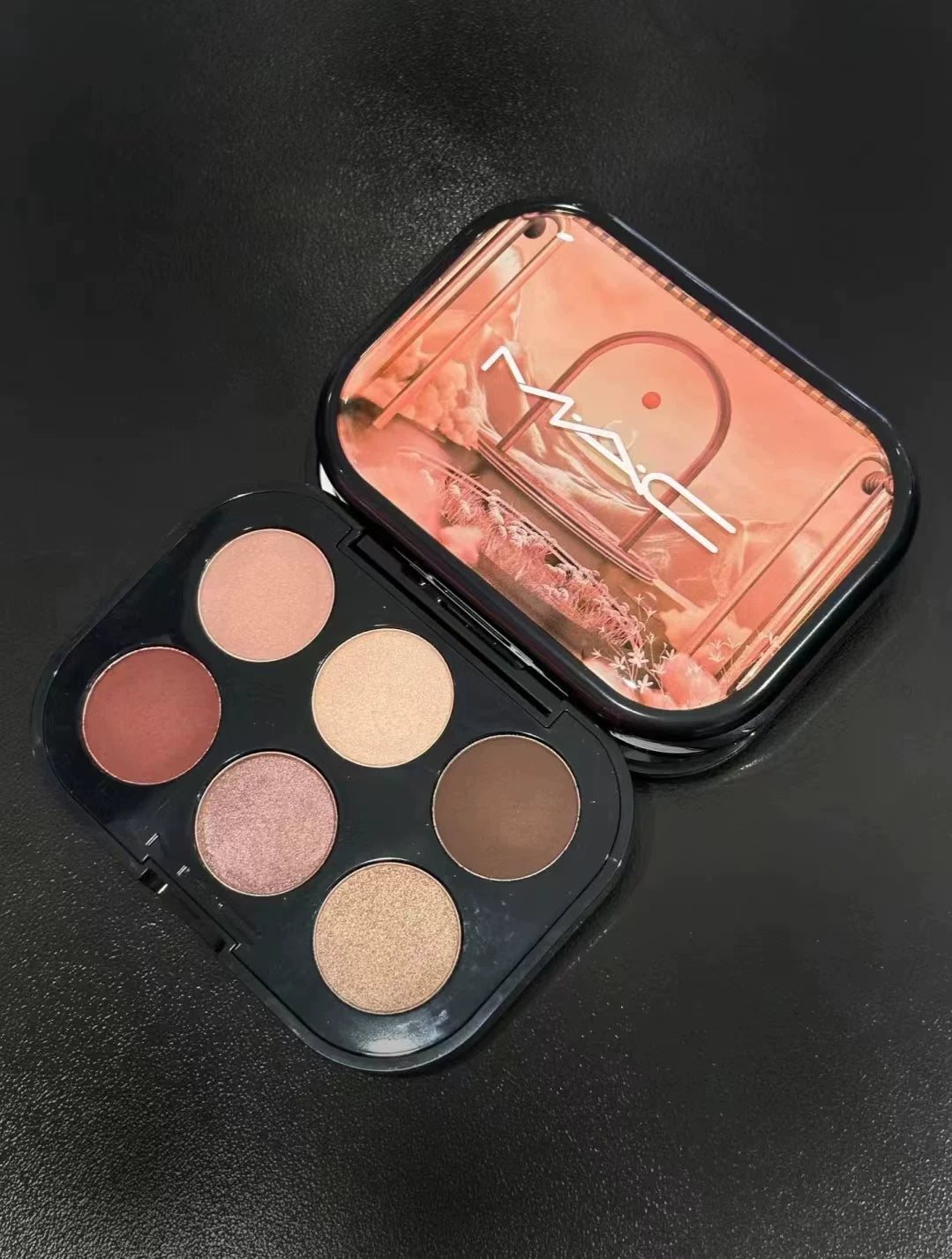 MAC Connect In Colour Eye Shadow Palette 6 shades