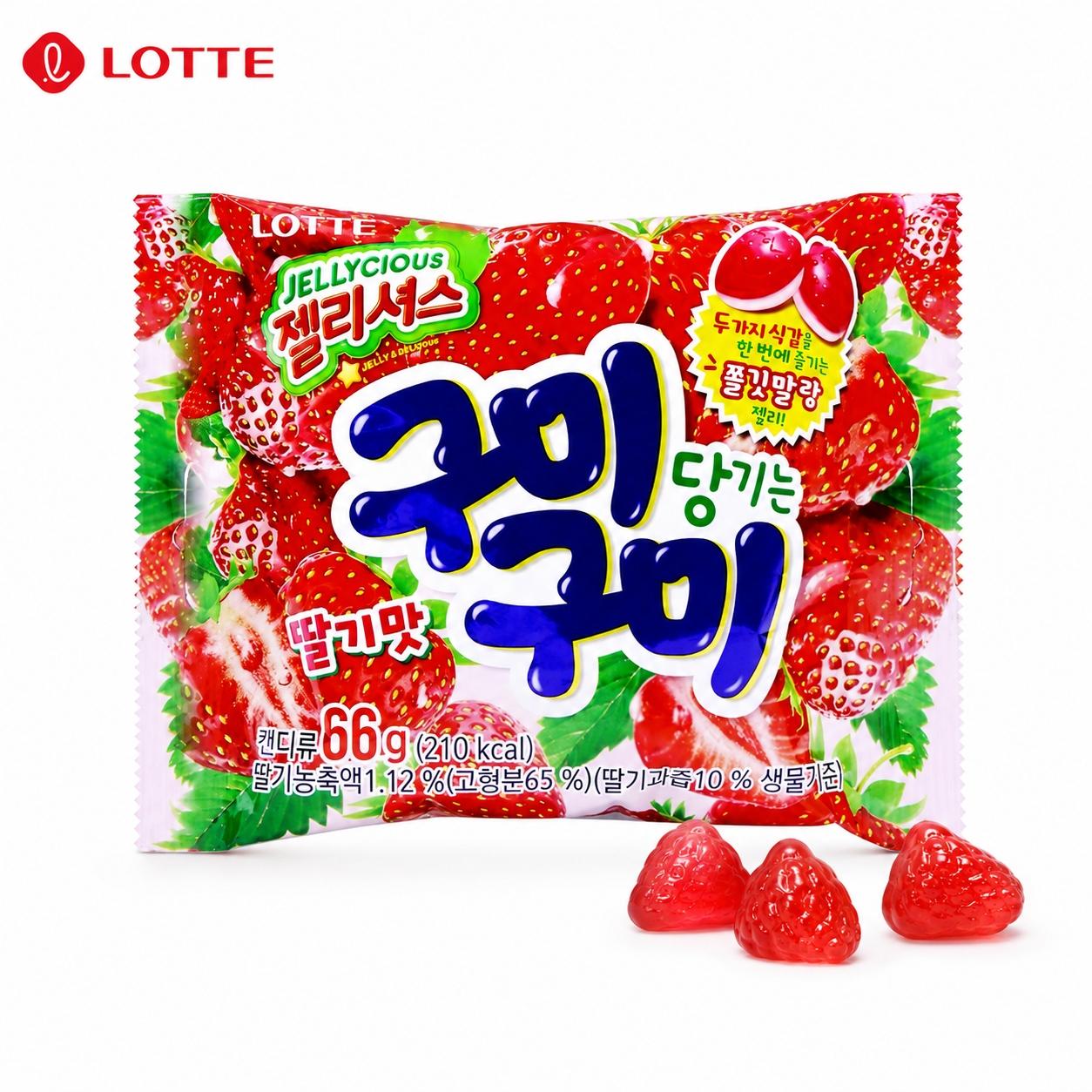 Lotte Strawberry Flavored Soft Candies 66g 5pcs | Rich Strawberry Flavor, Chewy Texture, Convenient Snack