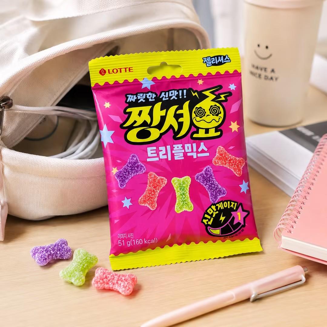 Lotte Sour Gummy Candy 51g | Chewy bouncy texture, tangy sour fruity flavor, refreshing taste